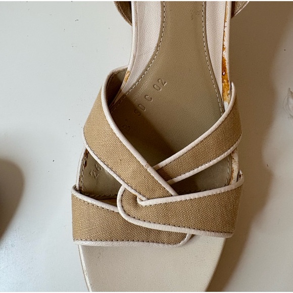 Salvatore ferragamo wedges size 8 - Picture 2 of 4